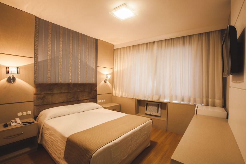 Palace Hotel 3*
