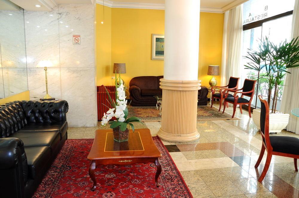 Palace 3*